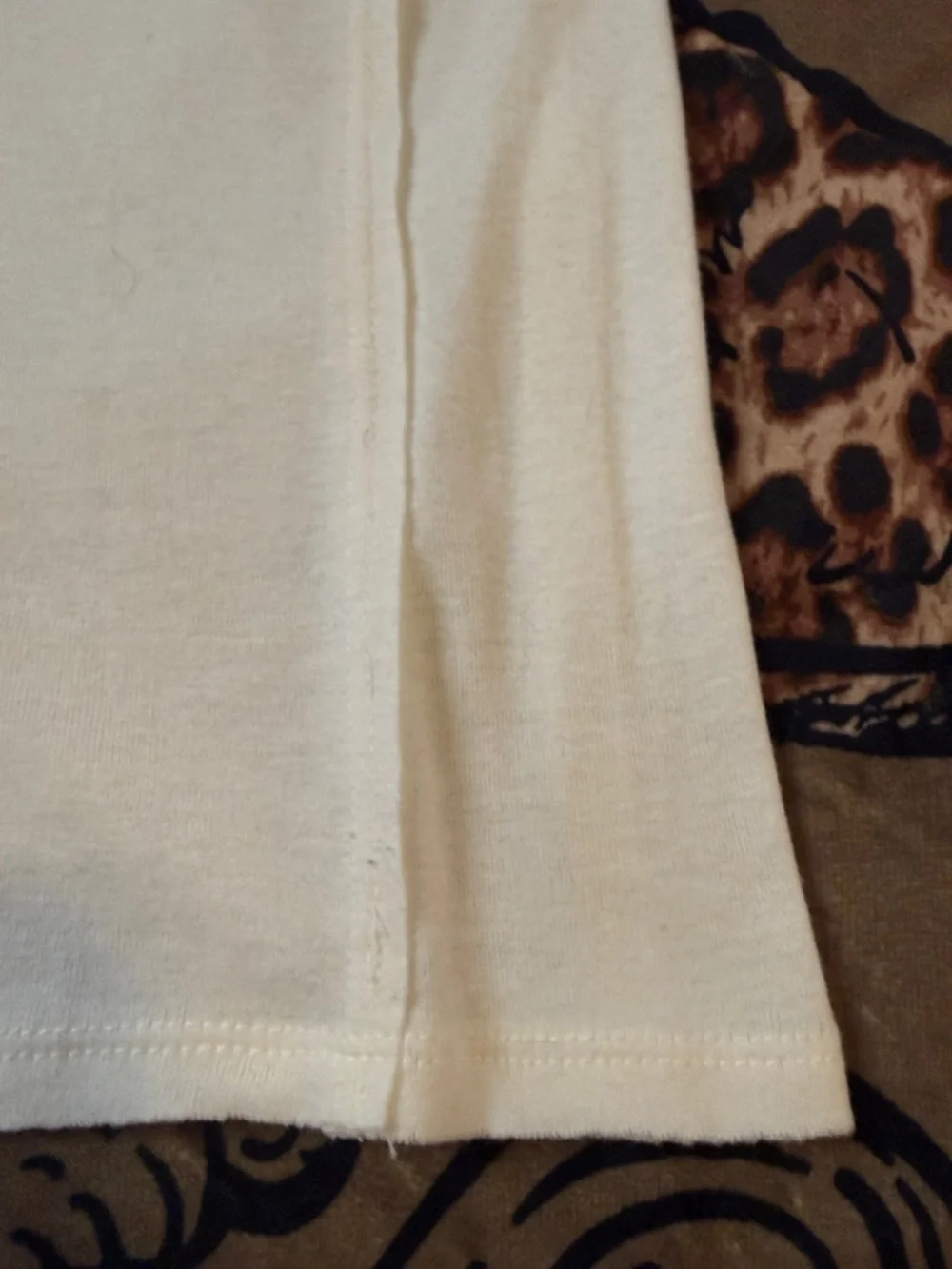 We The Free Ivory Deep V Short Sleeve Tee - Picture 8 of 10